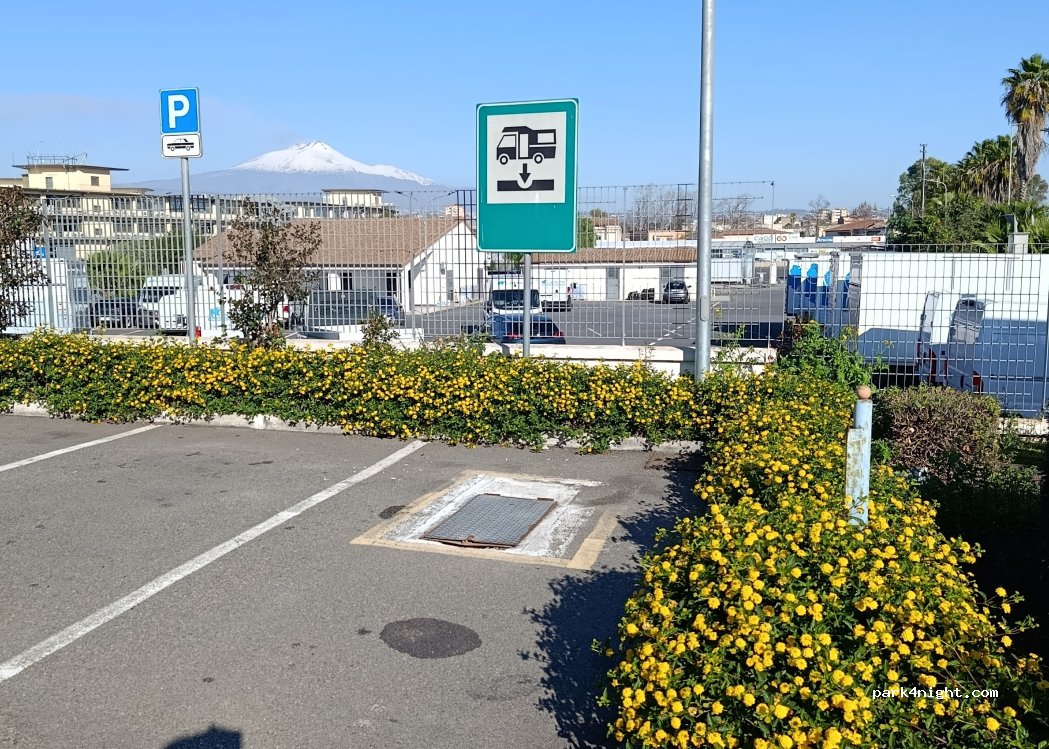 (95121) Catania - Via Priolo — foto