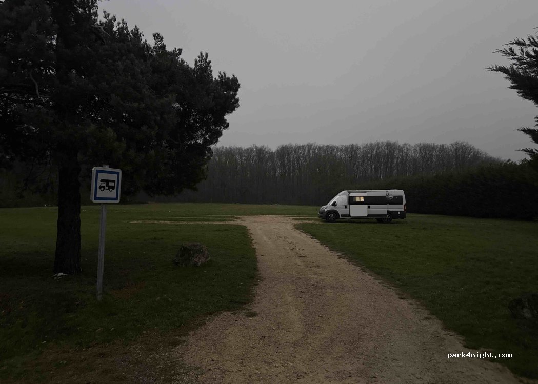 (37460) Beaumont-Village - Rue du Bourg Neuf — foto