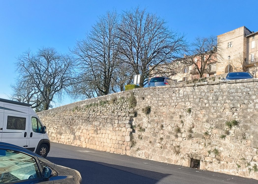 (81140) Castelnau-de-Montmiral - Route Royale de Puèch Miralh — foto