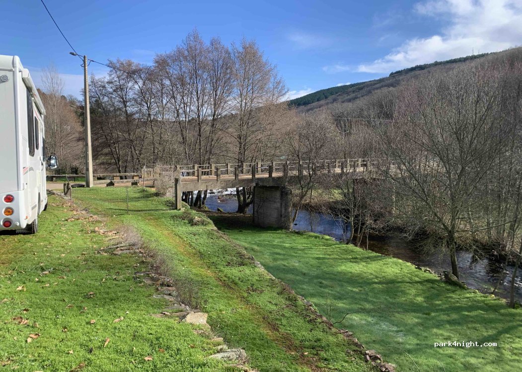 (5230) Vale de Frades e Avelanoso - — foto 2