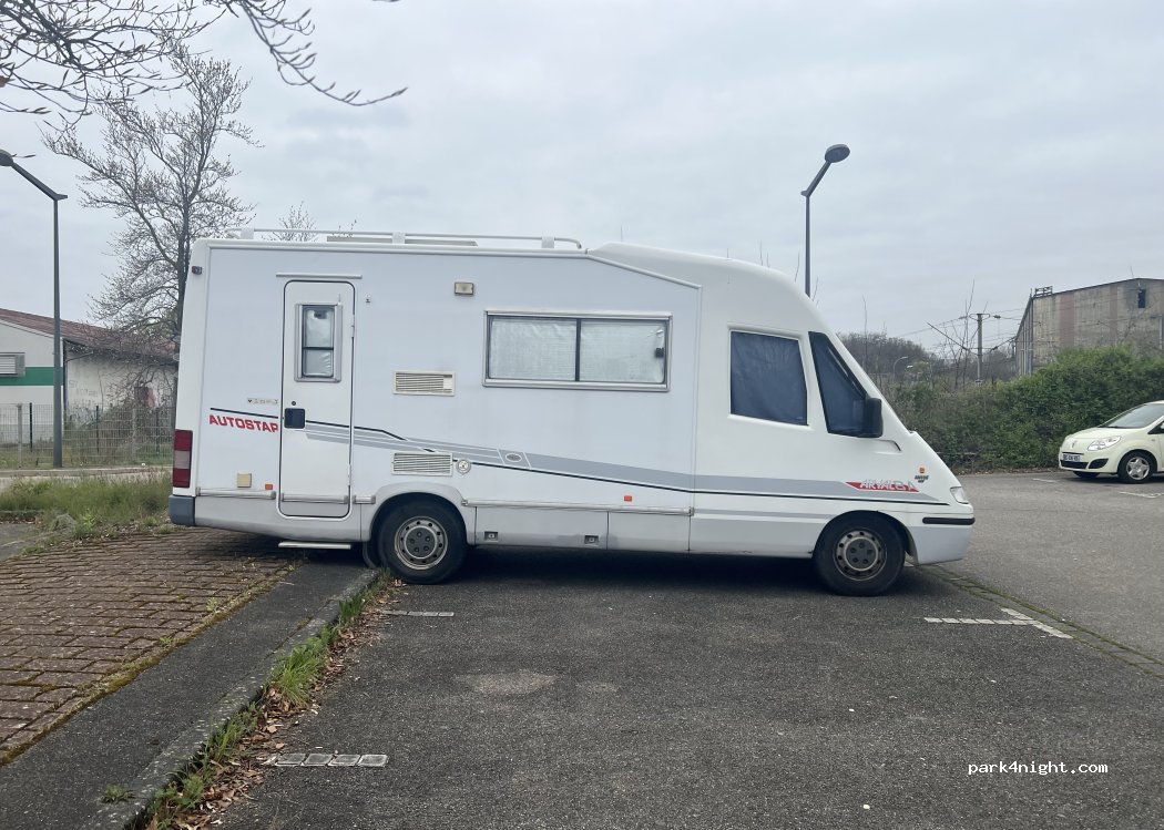 (68130) Altkirch - Rue de l'Ill — foto 2