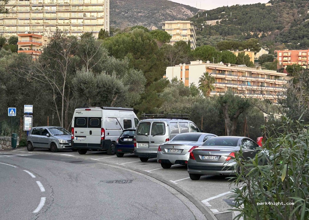(06190) Roquebrune-Cap-Martin - Avenue de la Paix — foto