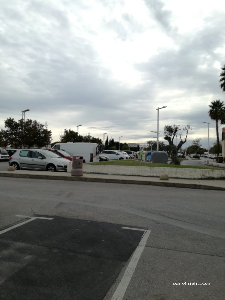 (30240) Le Grau-du-Roi - Parvis de la Fe Di Biou — foto 3