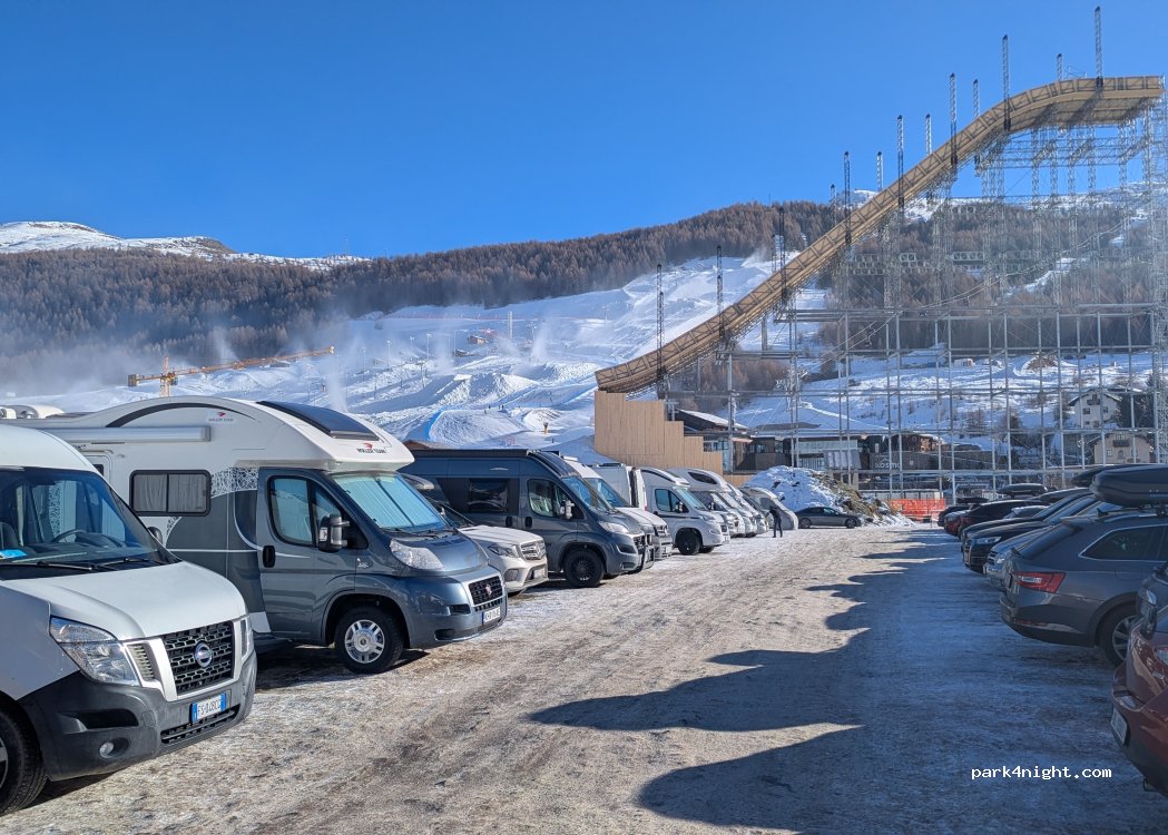 (23041) Livigno - — foto