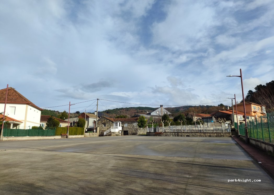 (32814) Quintela de Leirado - Travesía da Calzada — foto 3