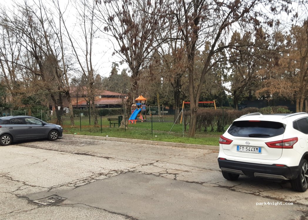 (40133) Bologna - Via Agucchi — foto