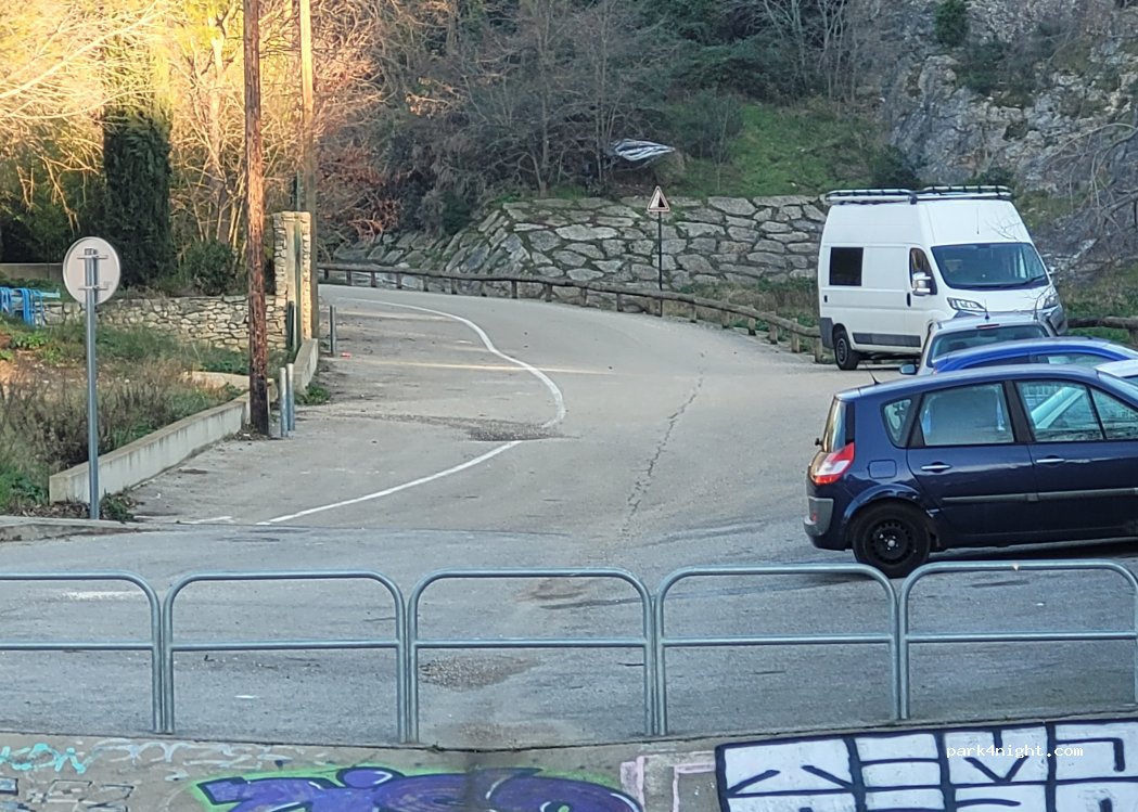 (30031) Nimes - Chemin Roquemaillère — foto