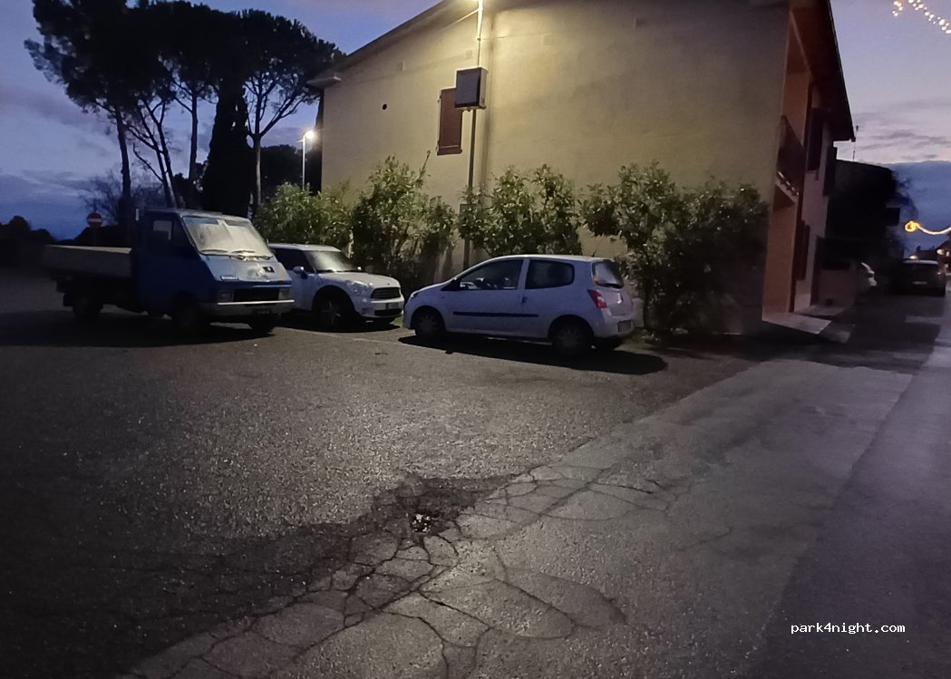 (58010) Manciano - Via Giuseppe Mazzini — foto