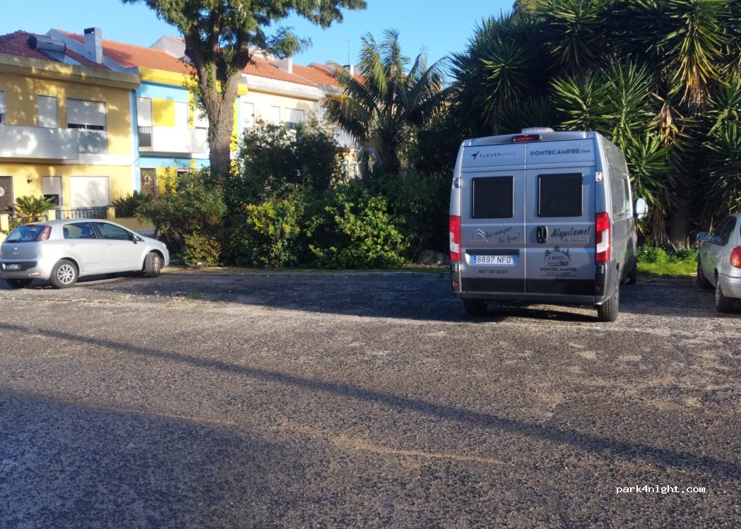 (2710) Sintra - Rua Casal da Mina — foto 3