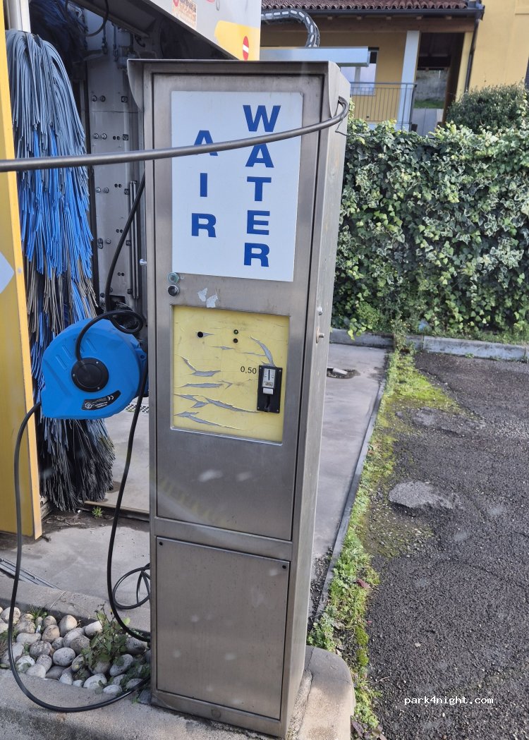 (37018) Malcesine - Via Gardesana — foto