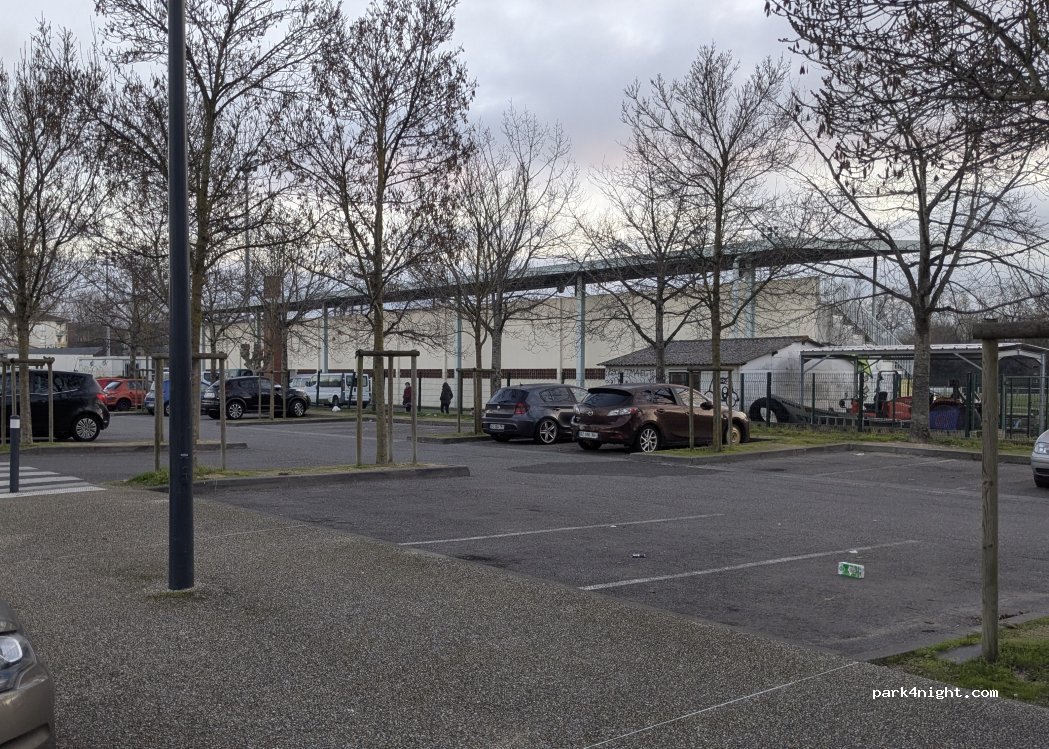 (31400) Toulouse - Avenue de Lespinet — foto 2