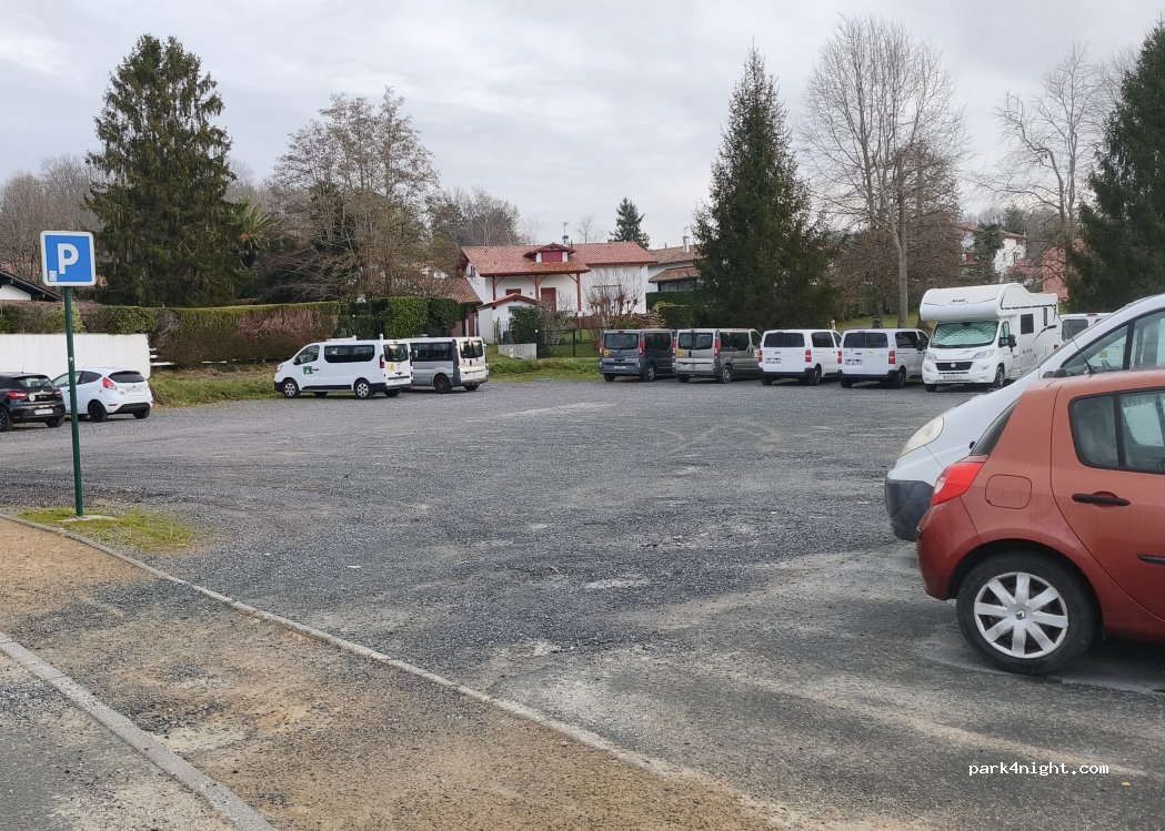 (64310) Saint-Pée-sur-Nivelle - Rue Ferreroenea — foto 2