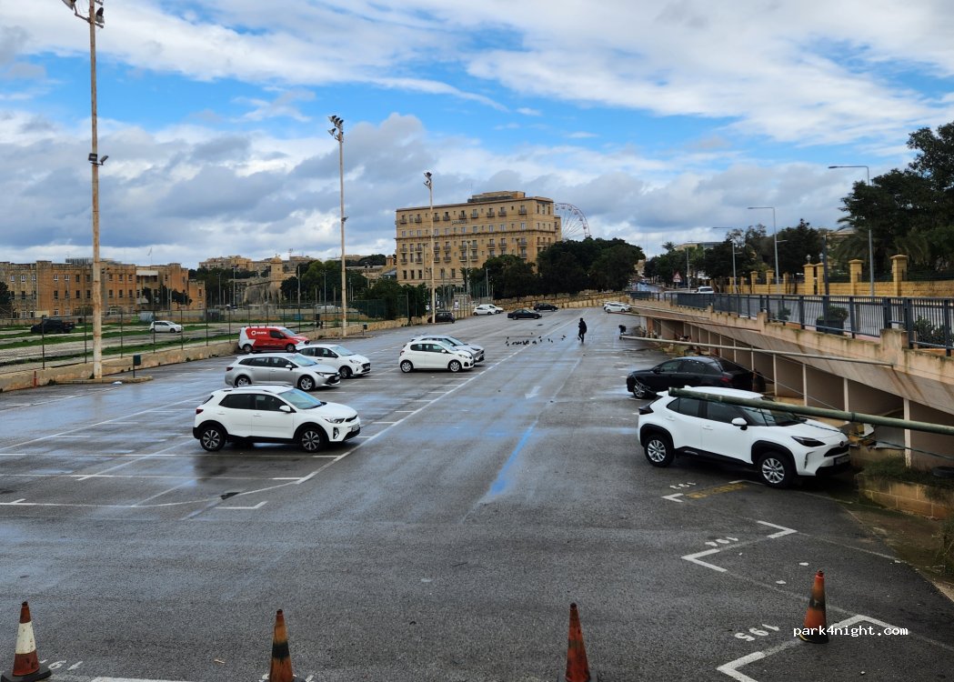 (FRN 0170) Floriana - Il-Mall — foto