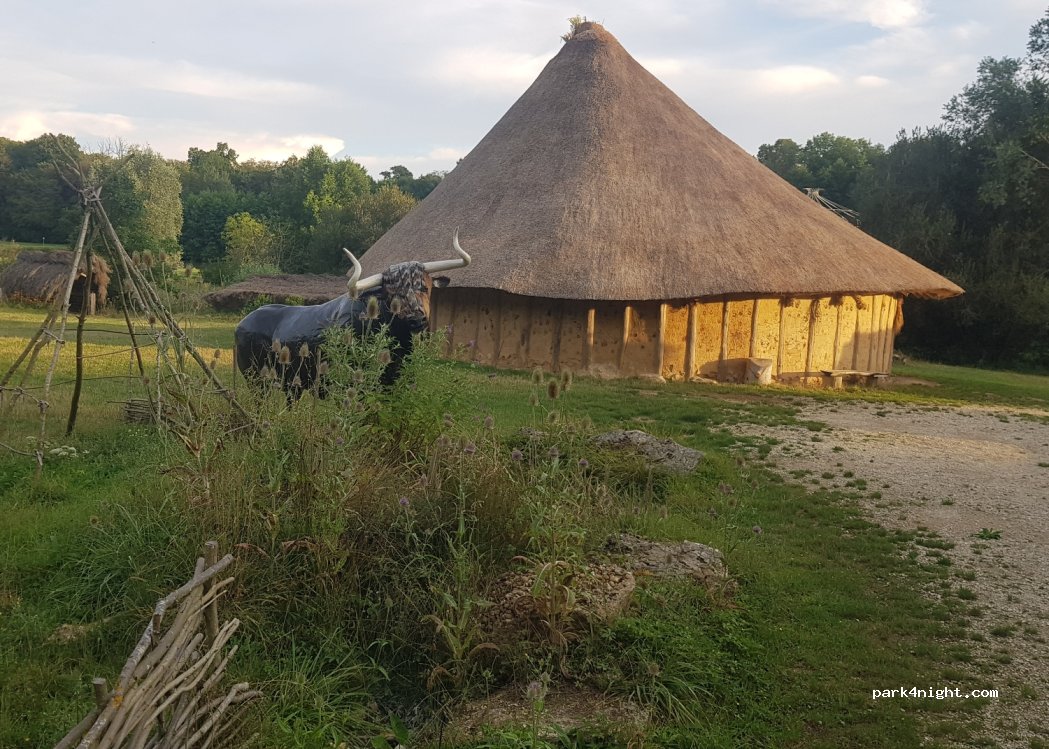 (28700) Auneau - Sentier de l'Étang — foto 2