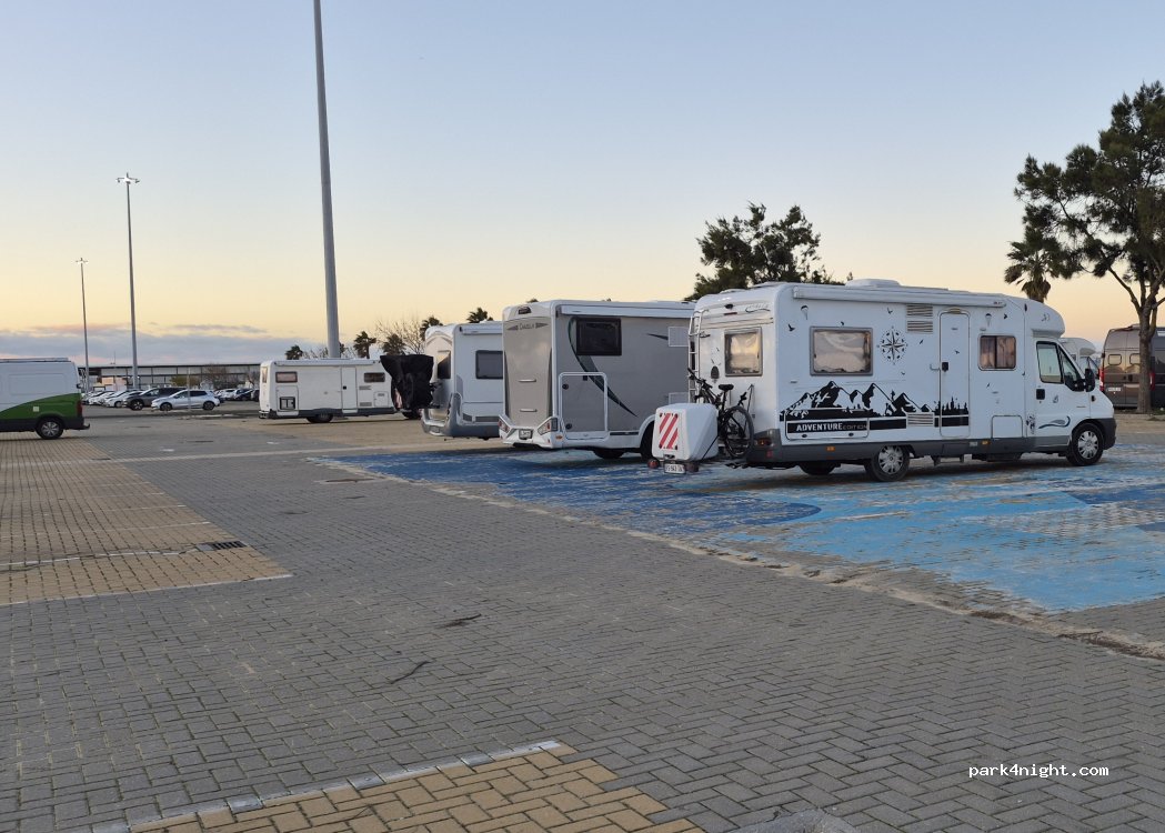 (2840-504) Seixal, Arrentela e Aldeia de Paio Pir - Avenida do MUD Juvenil — foto 3