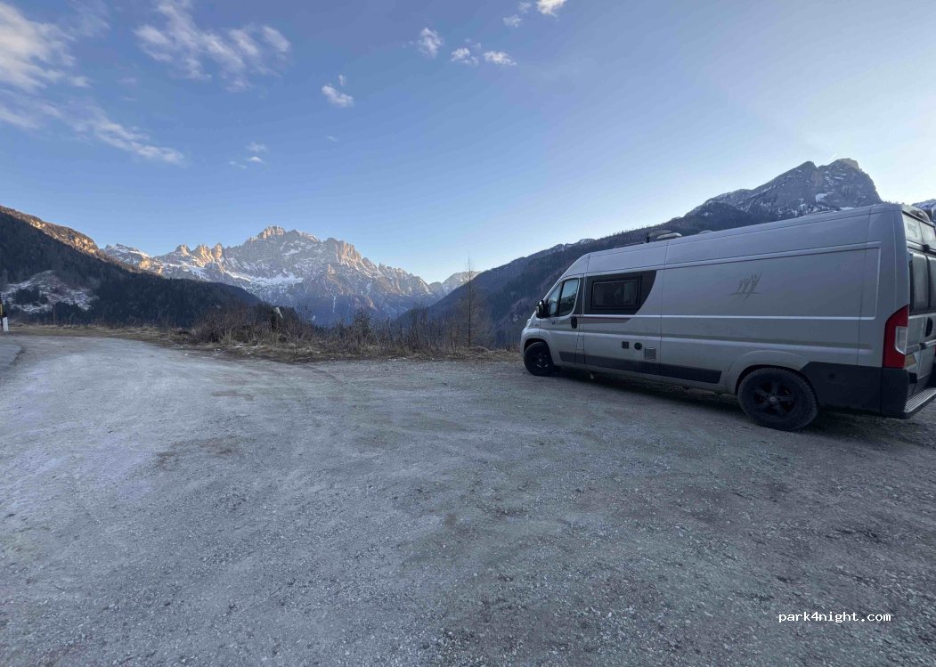 (32022) Colle Santa Lucia - SR203 — foto