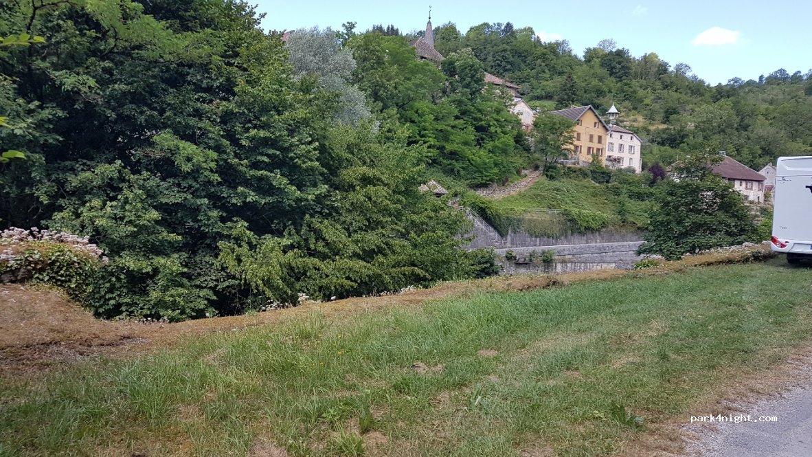 (25930) Lods - 2-8 Chemin des Forges — foto 3