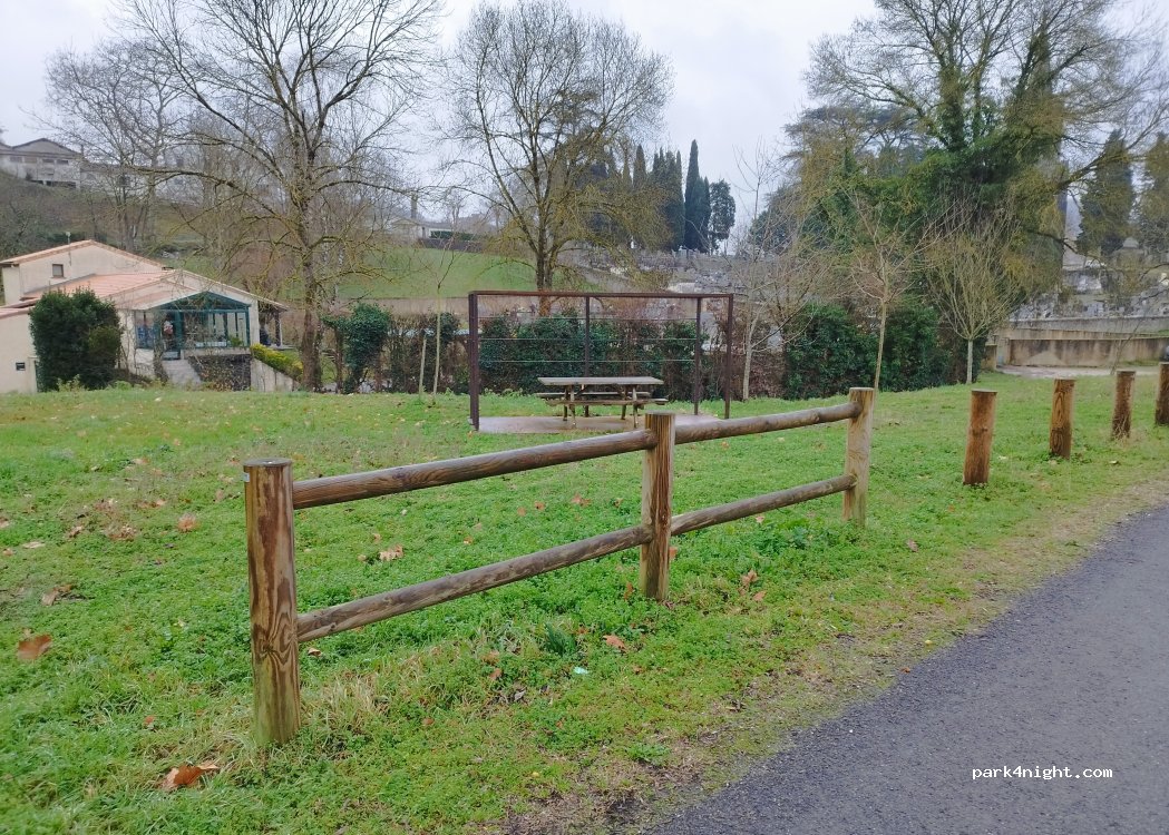 (11230) Chalabre - Chemin de la Gare — foto 2