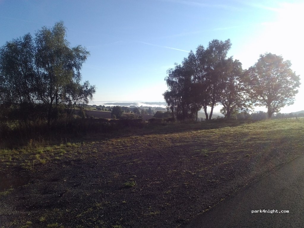 (15110) Maurines - Barberange, route du Pouget — foto 3