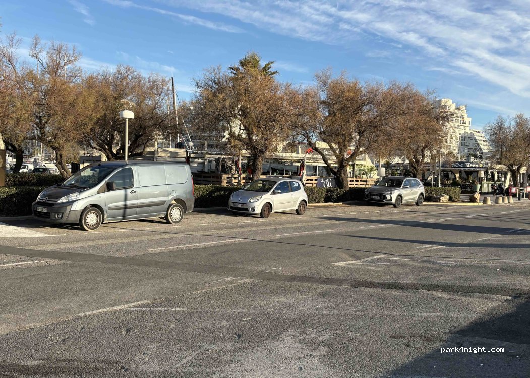 (34280) La Grande-Motte - Esplanade Maurice Justin — foto 2