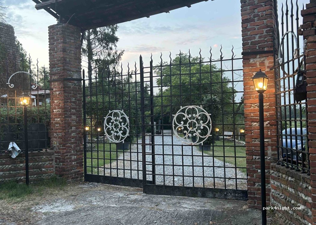 Castello il petalo — foto