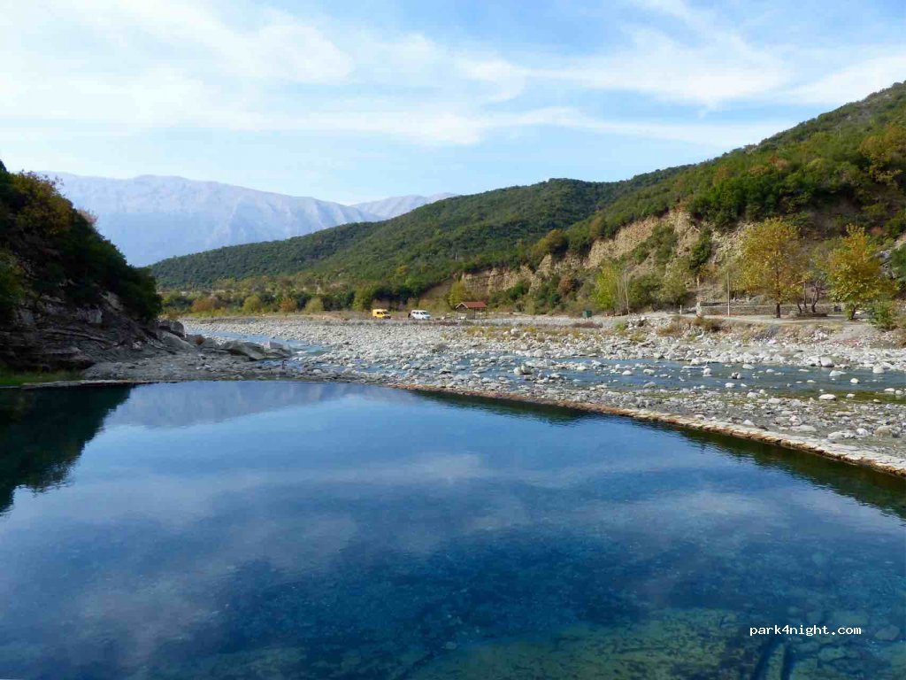 () Përmet District - Rruga e Benjes — foto 2