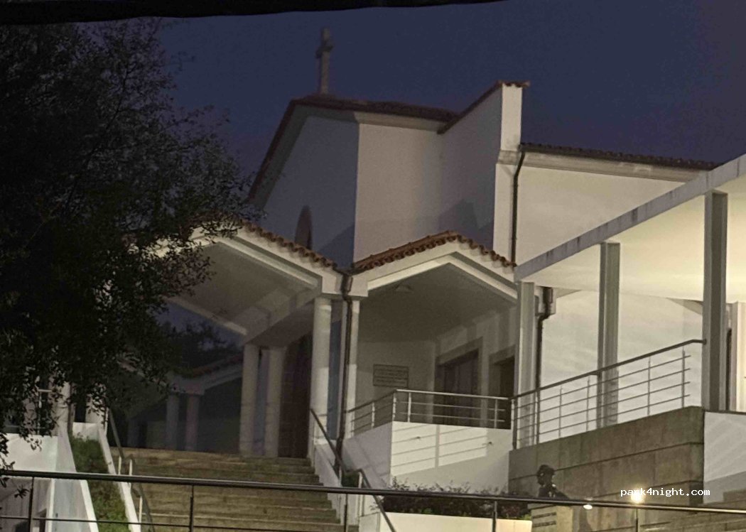 (4760-284) Vila Nova de Famalicão e Calendário - Largo de São Miguel-o-Anjo — foto