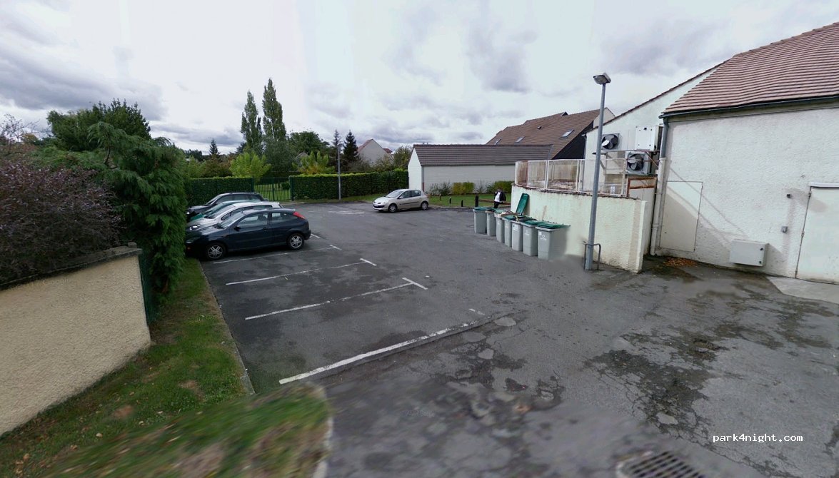 (94440) Marolles-en-Brie - 6 Place des Quatre Saisons — foto