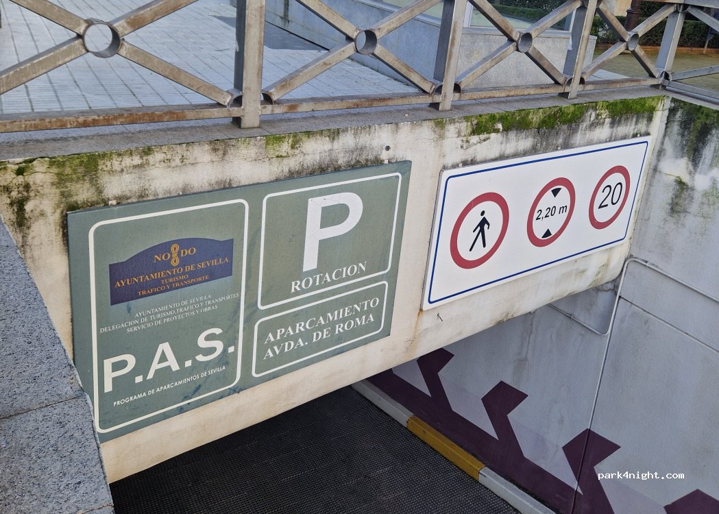 (41001) Seville - Paseo de Cristina — foto