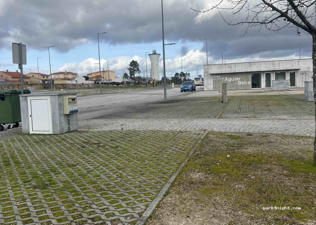 (3570-077) U.F Aguiar da Beira e Coruche - Unnamed Road — foto