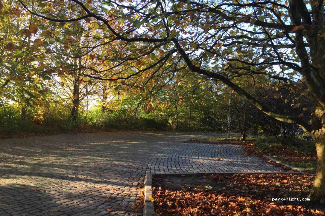 (24105) Kiel - 1B Reventlouallee — foto 2