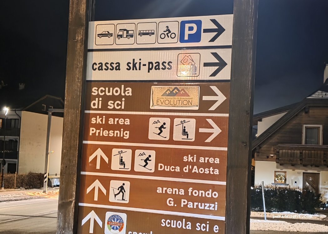 (33018) Tarvisio - Via degli Alpini — foto 2
