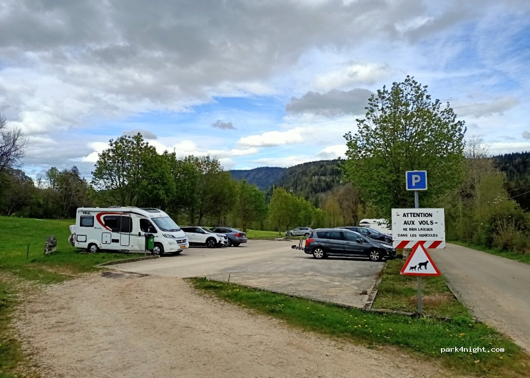 (25130) Villers-le-Lac - Unnamed Road — foto 3
