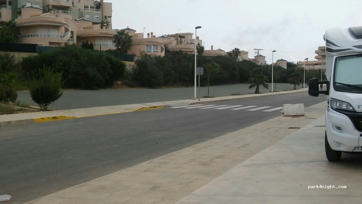(30370) Cartagena - 1 Calle Brezo — foto