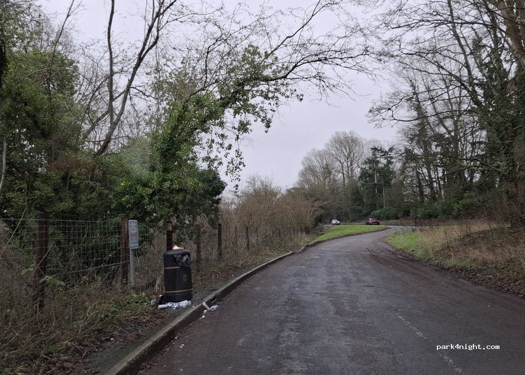 (SN15 3RU) Derry Hill - New Road — foto