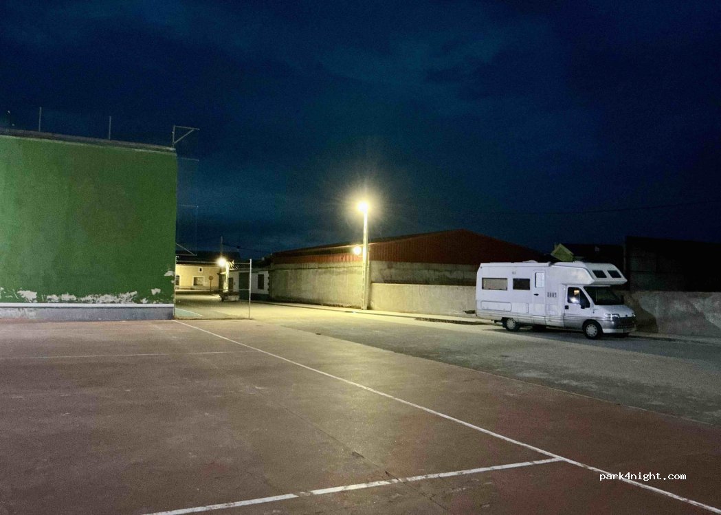 (05358) San Juan de la Encinilla - Calle del Río — foto 3
