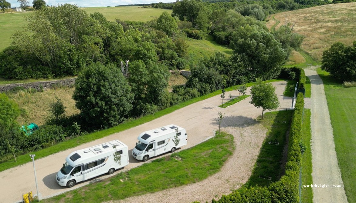 Ihr Camperstellplatz im Grünen — foto 4