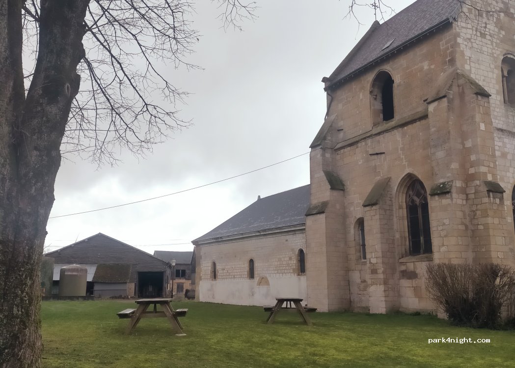 (08130) Coulommes-et-Marqueny - D 23 — foto 2