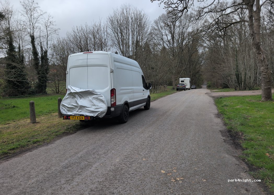 (GU11 1PZ) Rushmoor - Rushmoor Road — foto