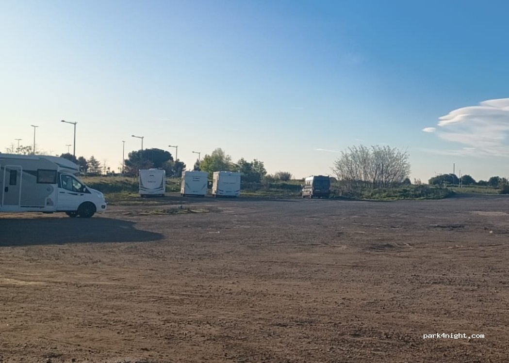 (34420) Villeneuve-lès-Béziers - Avenue Jean Monnet — foto 4