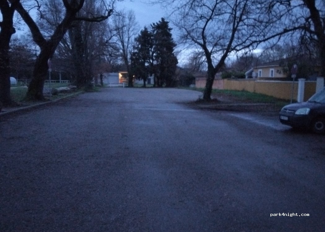 (84870) Loriol-du-Comtat - Chemin de Sauzette — foto 2