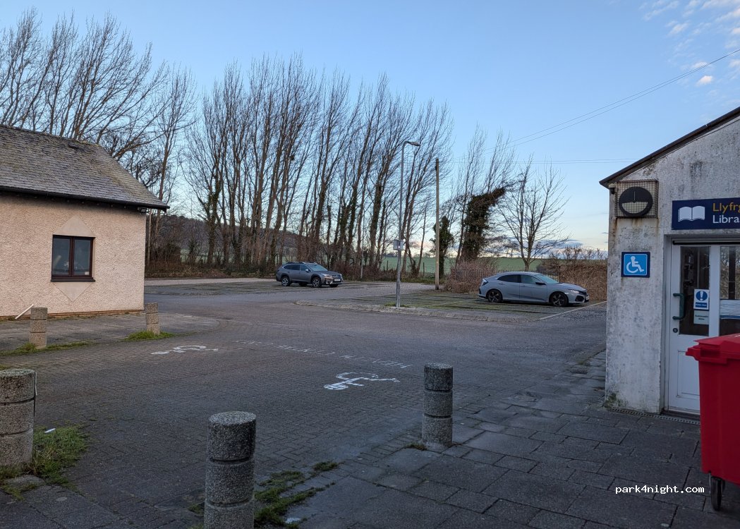 (LL58 8BU) Beaumaris - Rating Row — foto 3