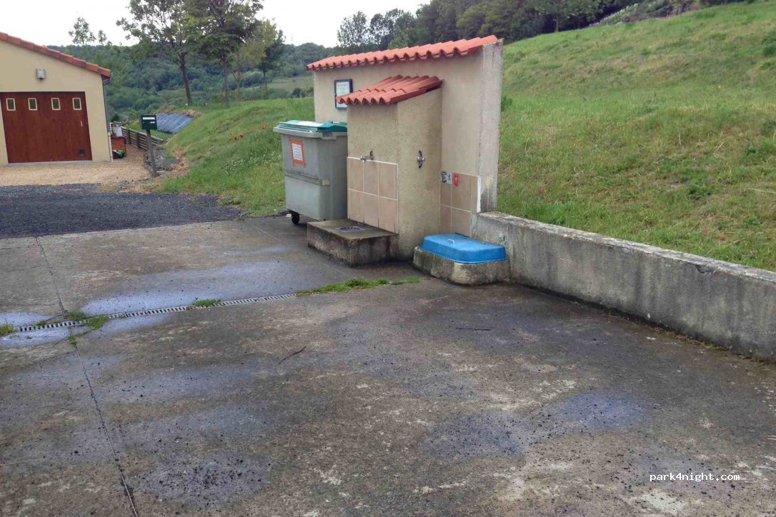 (63320) Tourzel-Ronzières - Le Clos — foto