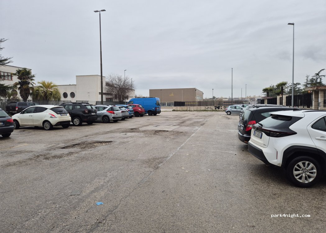(71042) Cerignola - Via dei Salici — foto