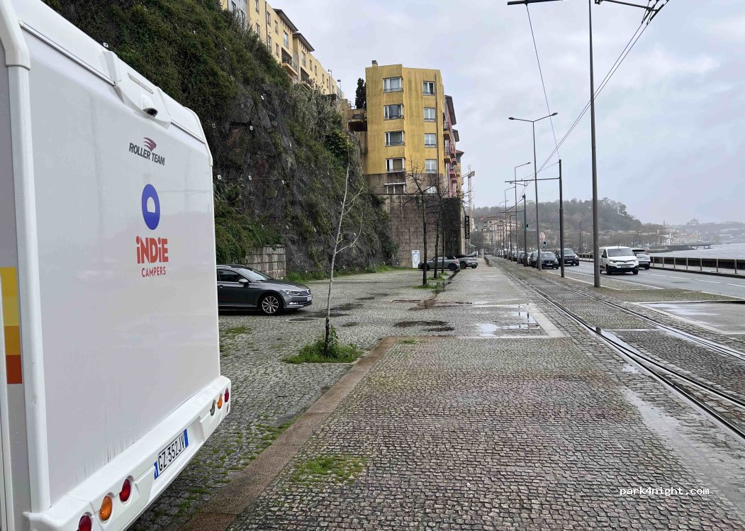 (4150-553) Lordelo do Ouro e Massarelos - Rua do Ouro — foto 3