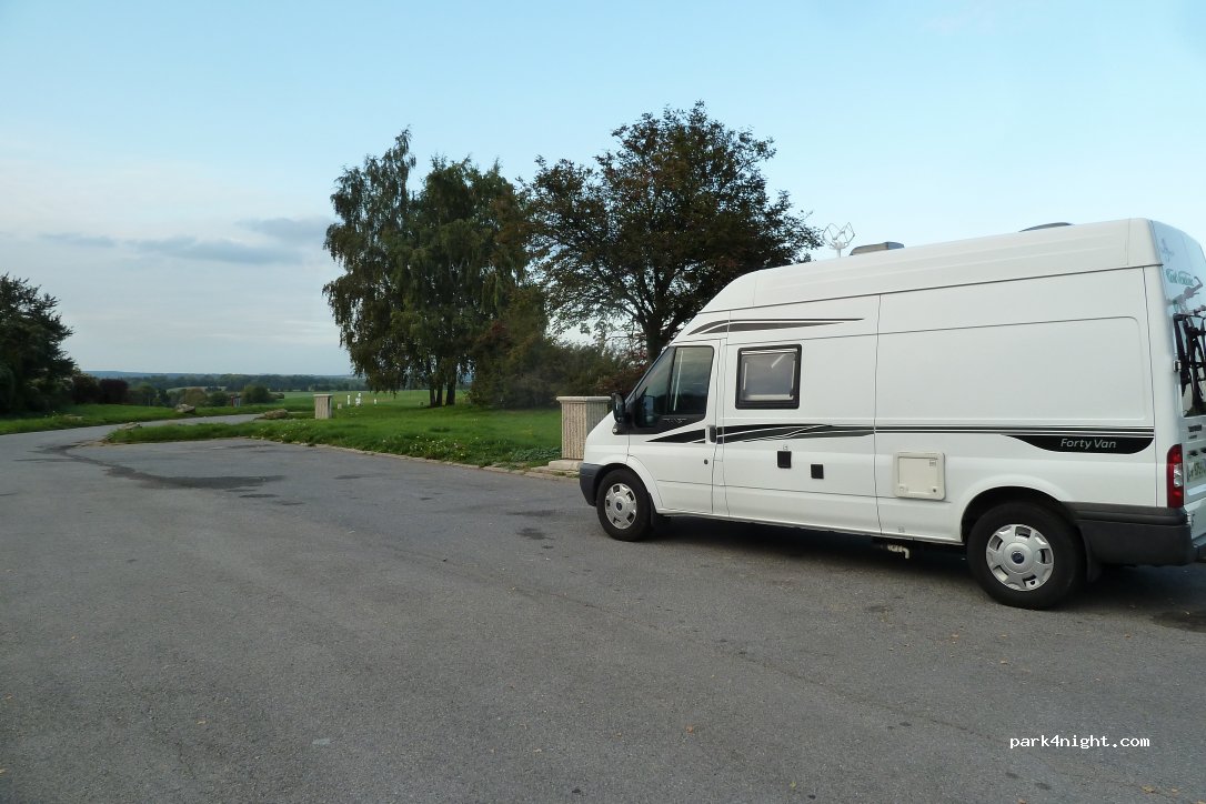 (02380) Leuilly-sous-Coucy - D1070 — foto