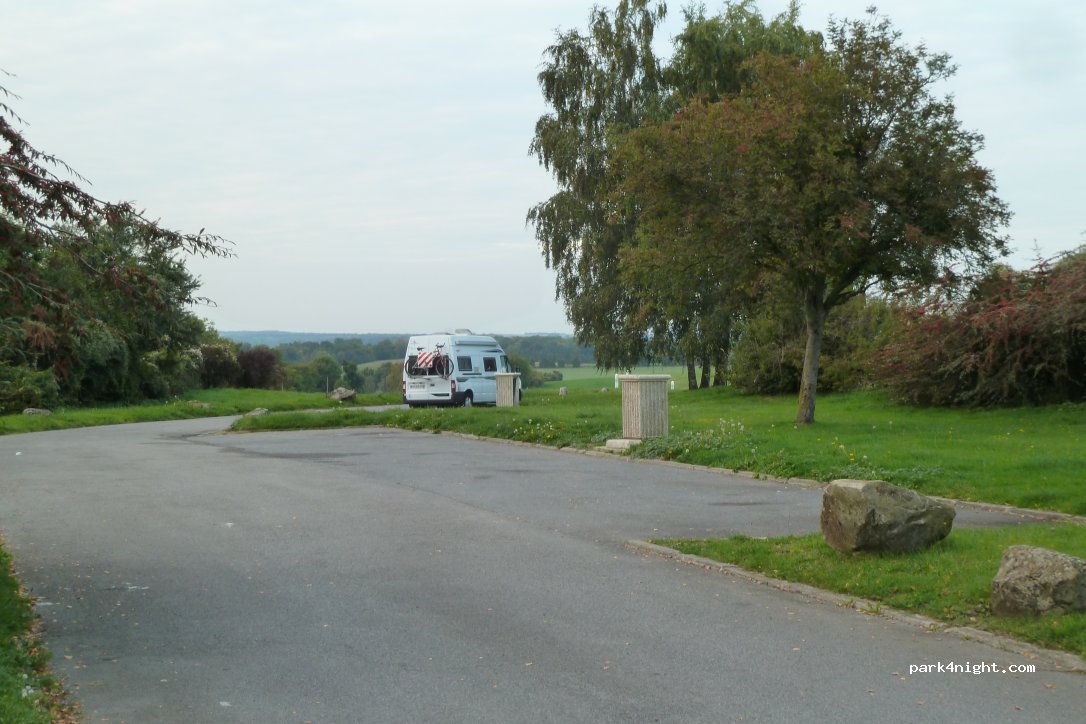 (02380) Leuilly-sous-Coucy - D1070 — foto 3