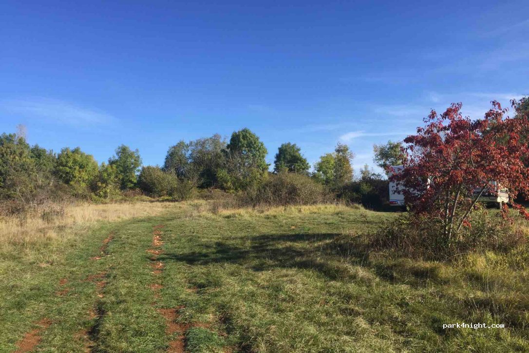(21350) Saffres - Unnamed Road — foto 2