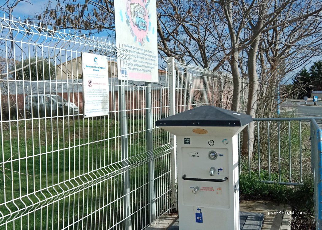 (11110) Coursan - Avenue Jean Jaurès — foto