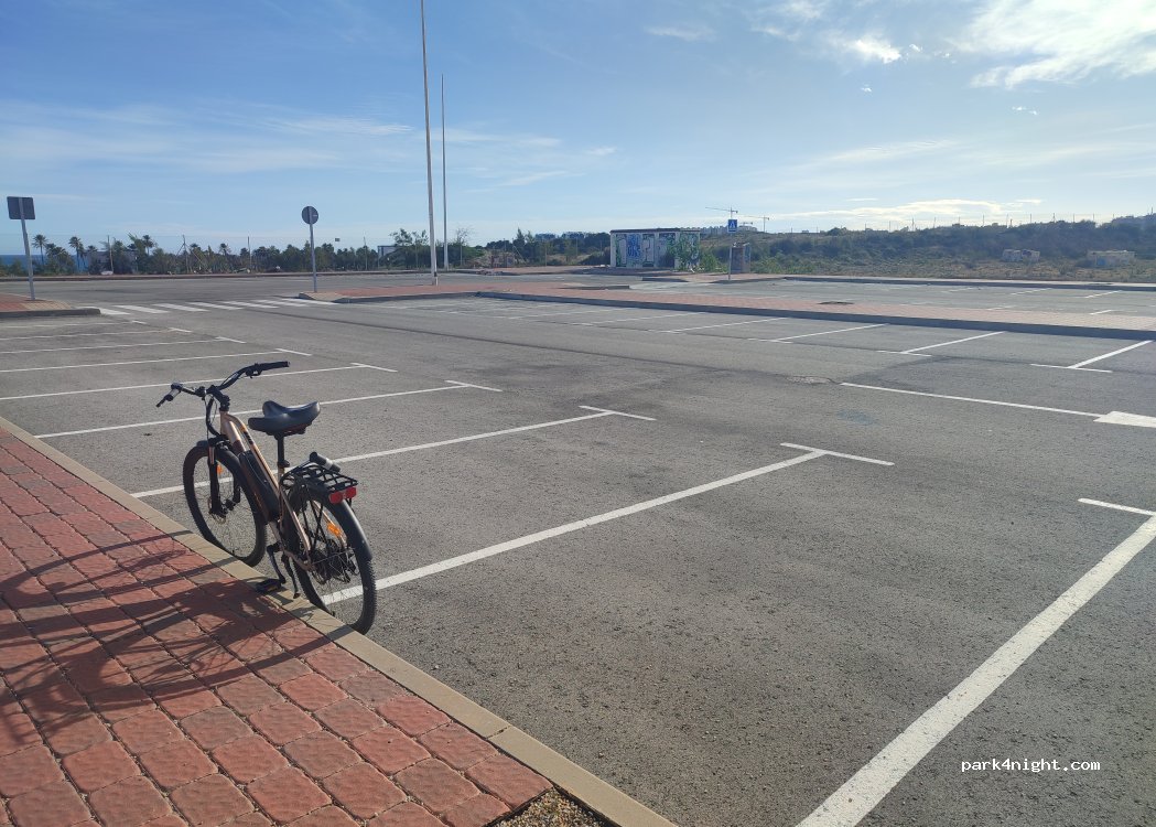 (03180) Torrevieja - Unnamed Road — foto